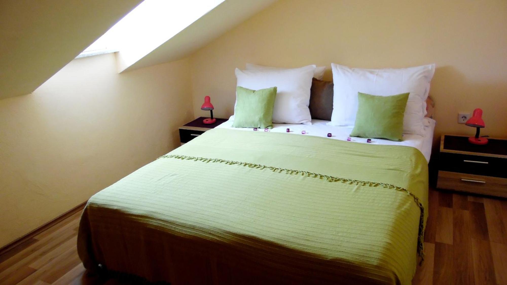Sara Apartments Makarska Phòng bức ảnh