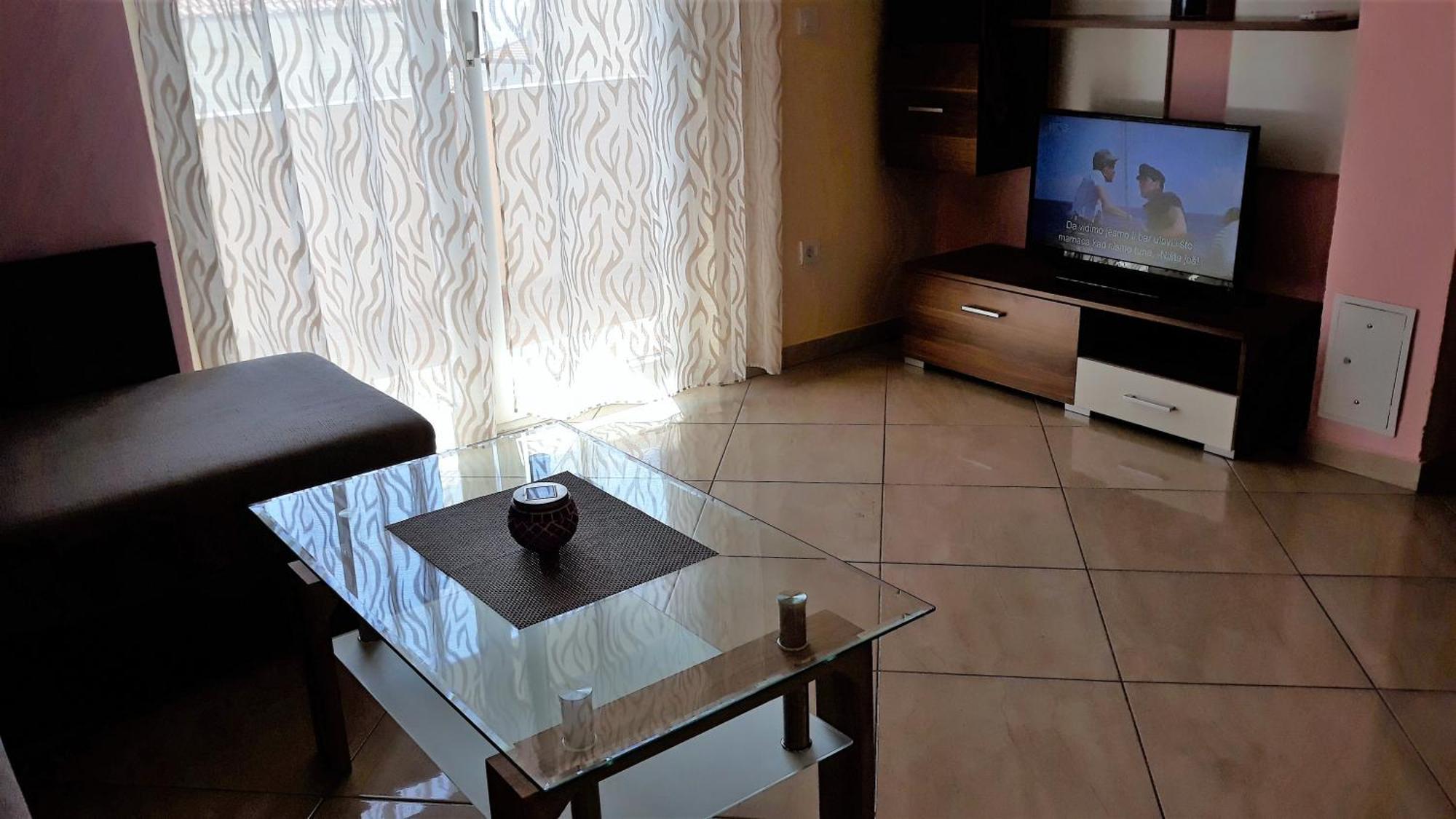 Sara Apartments Makarska Phòng bức ảnh