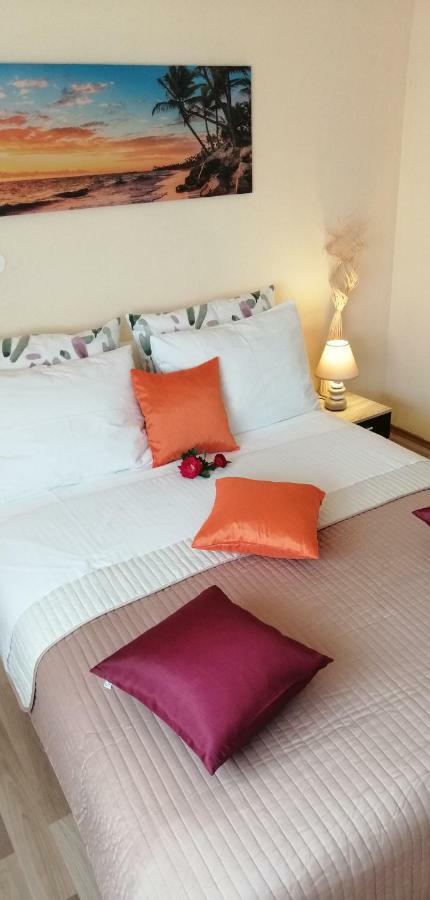 Sara Apartments Makarska Ngoại thất bức ảnh