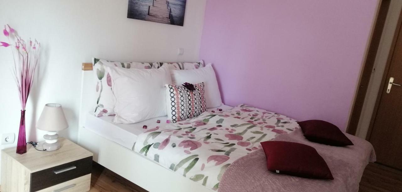 Sara Apartments Makarska Ngoại thất bức ảnh
